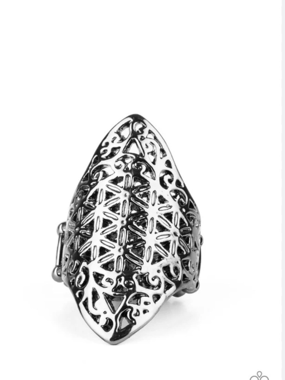 Intricate Filigree Statement Ring in Shiny Silver
